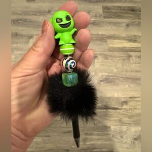 Handcrafted Pen-Oogie Boogie Doorables Topper